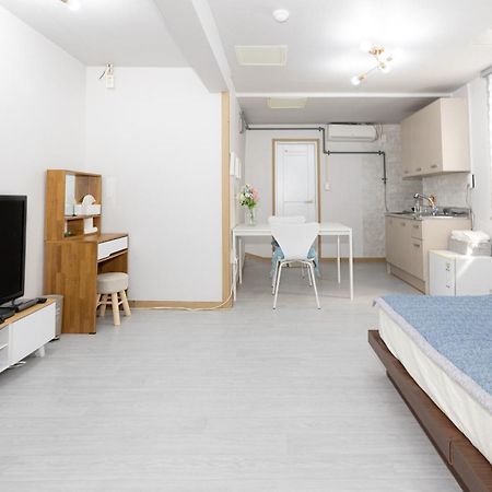 Dashim Guest House กุนซาน ภายนอก รูปภาพ