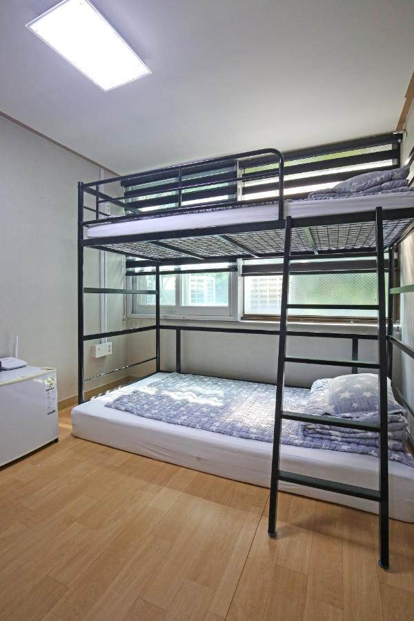 Dashim Guest House กุนซาน ภายนอก รูปภาพ