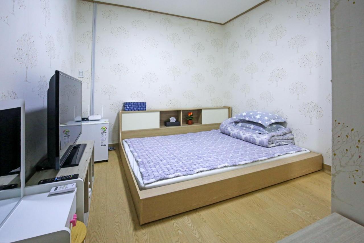 Dashim Guest House กุนซาน ภายนอก รูปภาพ