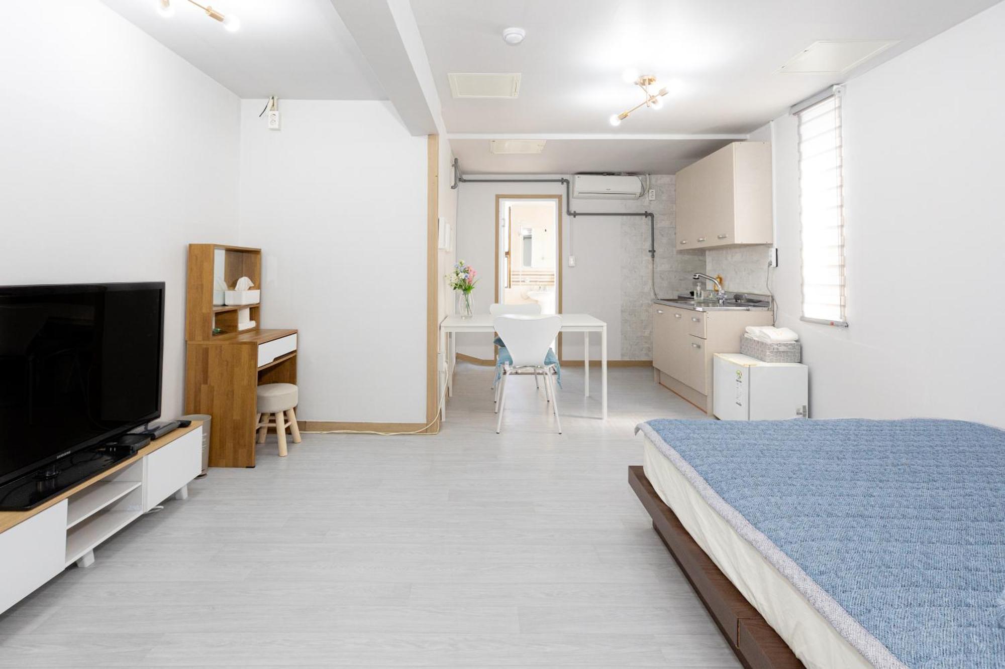 Dashim Guest House กุนซาน ภายนอก รูปภาพ